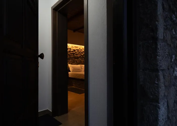 Stone Manor 2 Apartman