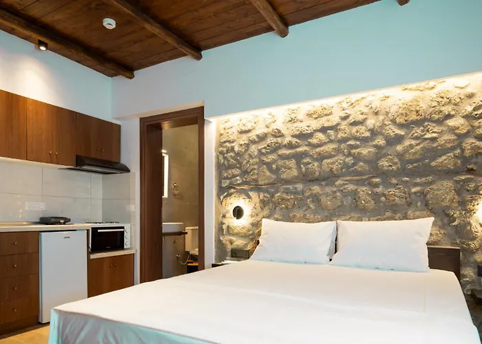 Stone Manor 2 * Kasztráki